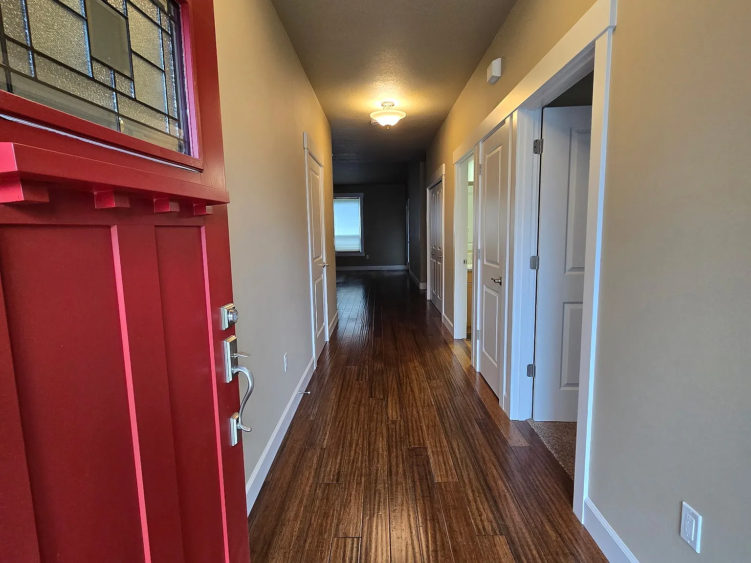 2 bed, 1200 sqft, $2,300 — Photo 1