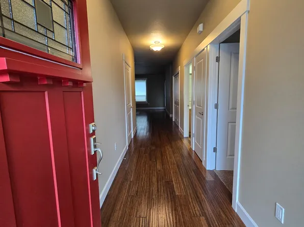 810 Teal St, Silverton, OR 97381