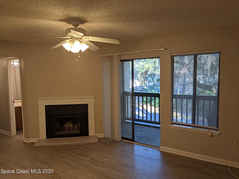 3510 Sable Palm Ln #E — Photo 4