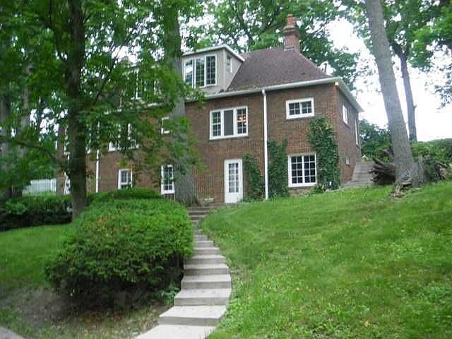 1st image of 440 Forest Dr