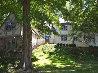 260 Hamilton Rd, Chappaqua, NY 10514