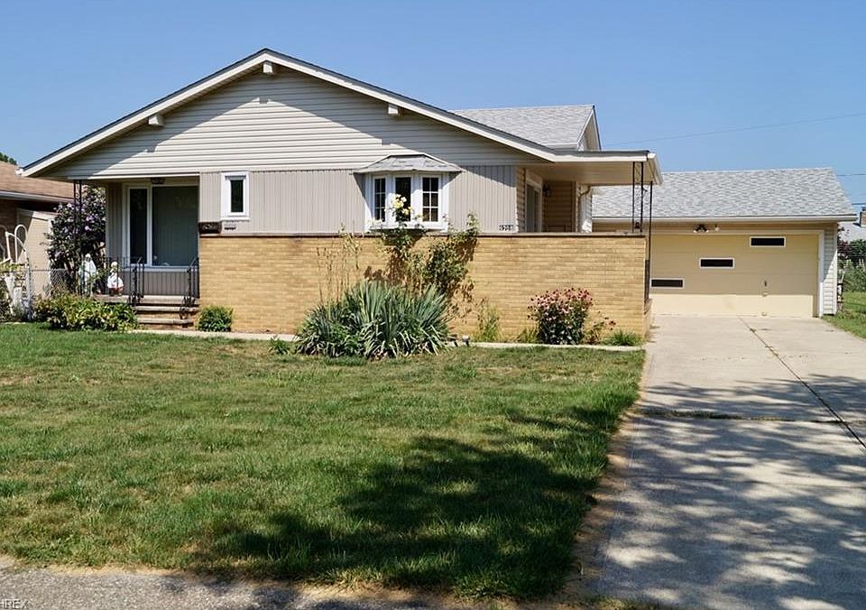 1st image of 9208 Roedean Dr