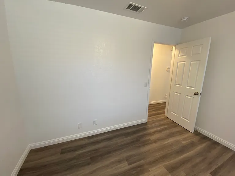 13192 Navajo Rd #3 — Photo 19