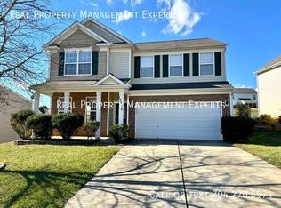 12326 Hunting Birds Ln, Charlotte, NC 28278