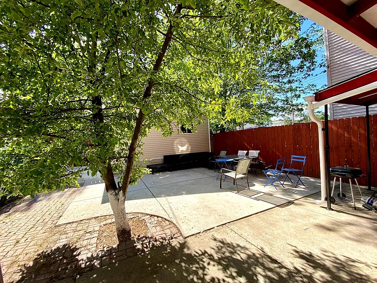 1928 N Monticello Ave #GARDEN — Photo 10