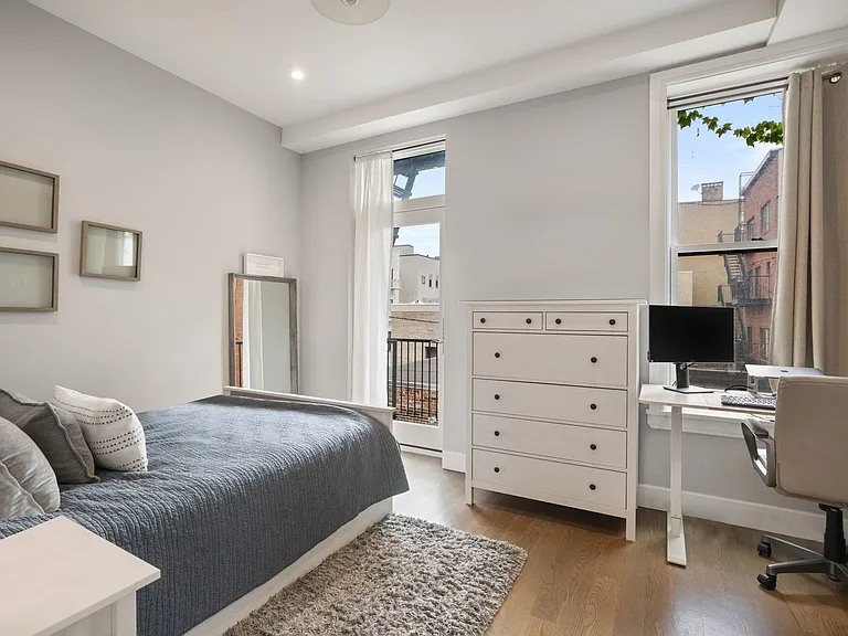 56 3rd St #3 — Photo 7