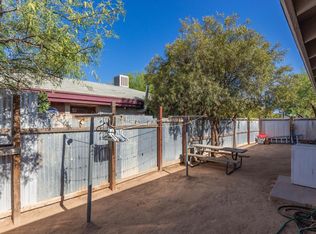 220 E Valeska Rd, Tucson, AZ 85706