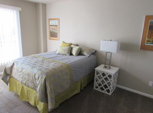 424 Morning Cloak St UNIT 1, Roscoe, IL 61073