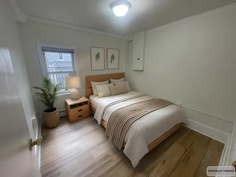 29 Central St #2 — Photo 8