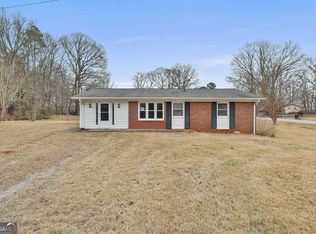 67 Witcher Cir, Newnan, GA 30263