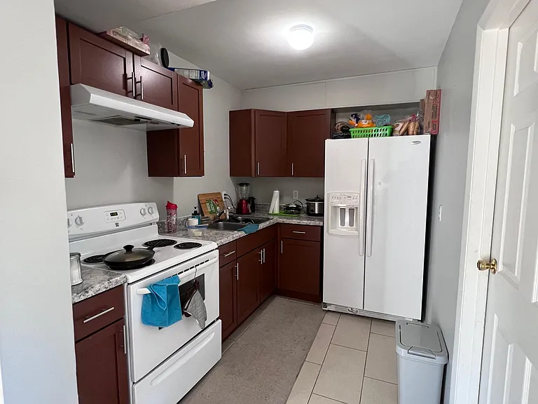 101 Park Pl — Photo 2
