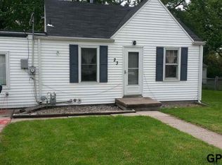 23 Martinview Rd, Bellevue, NE 68005