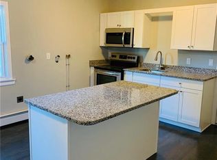 97 Rowe Ave, Hartford, CT 06105