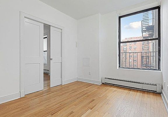 4th image of 2196 Frederick Douglass Blvd APT 6E