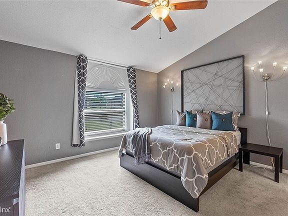 5th image of 7753 Covedale Dr