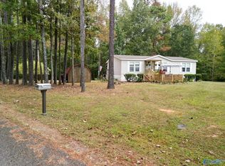20220 River View Dr, Athens, AL 35614