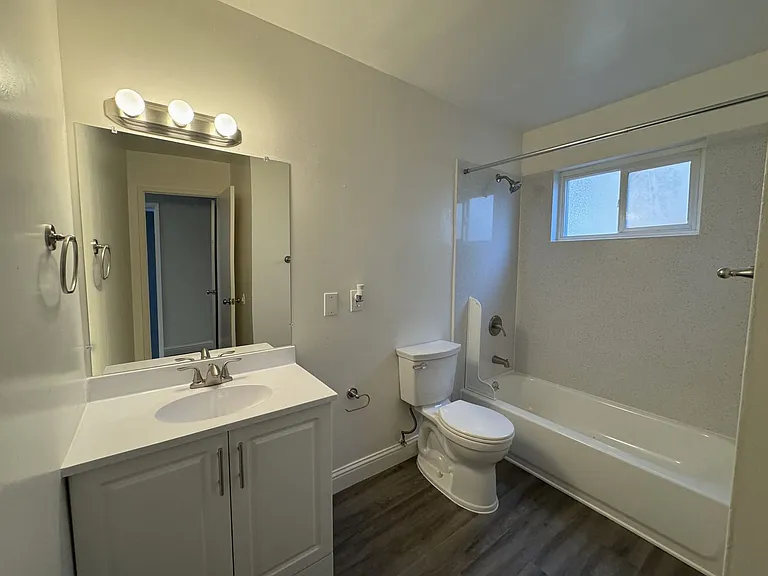 Arden Park Apartments — Photo 12