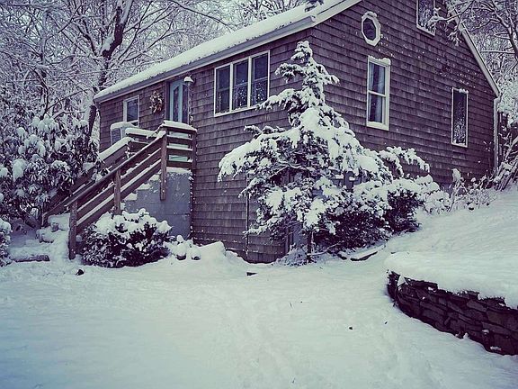 2nd image of 195 Church Ln