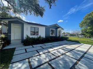 3092 NW 27th St #1, Miami, FL 33142