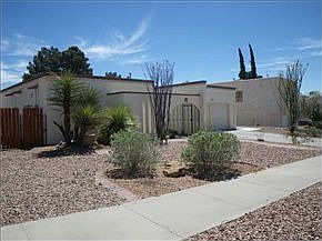 1st image of 752 Espolon Dr