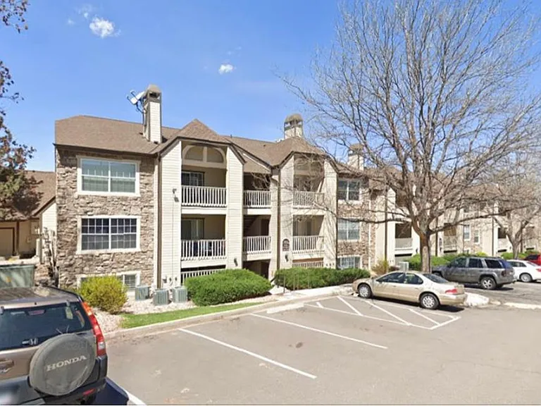9212 E Arbor Cir #L — Photo 1