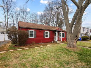 43 Elmhurst St, West Hartford, CT 06110
