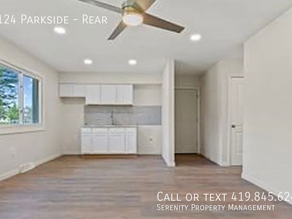4th image of 1124 Parkside Rear