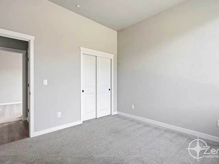 2225 NE 82nd St — Photo 31