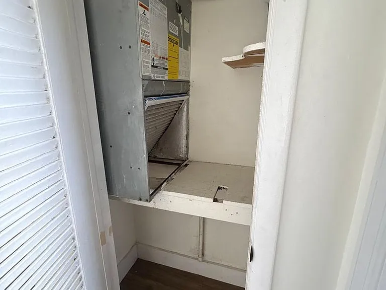 1984 SW 29th Ave #A — Photo 17