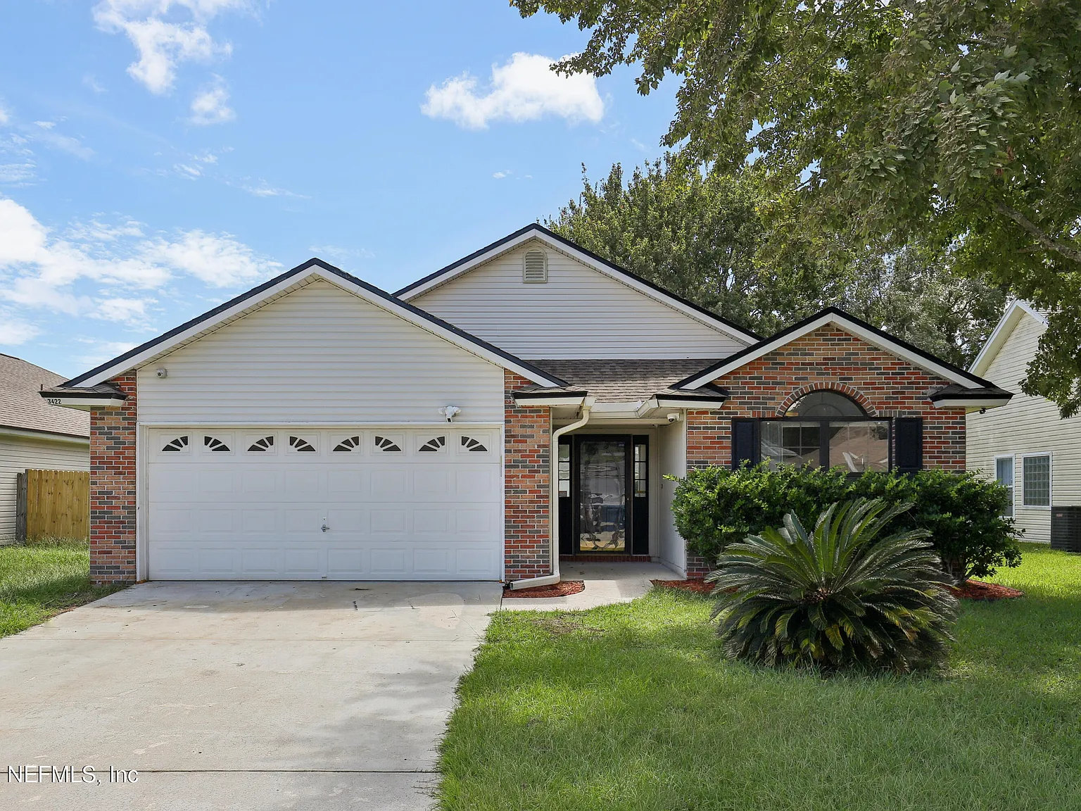 4 bed, 2.0 bath, 1742 sqft, $2,500 — Photo 1