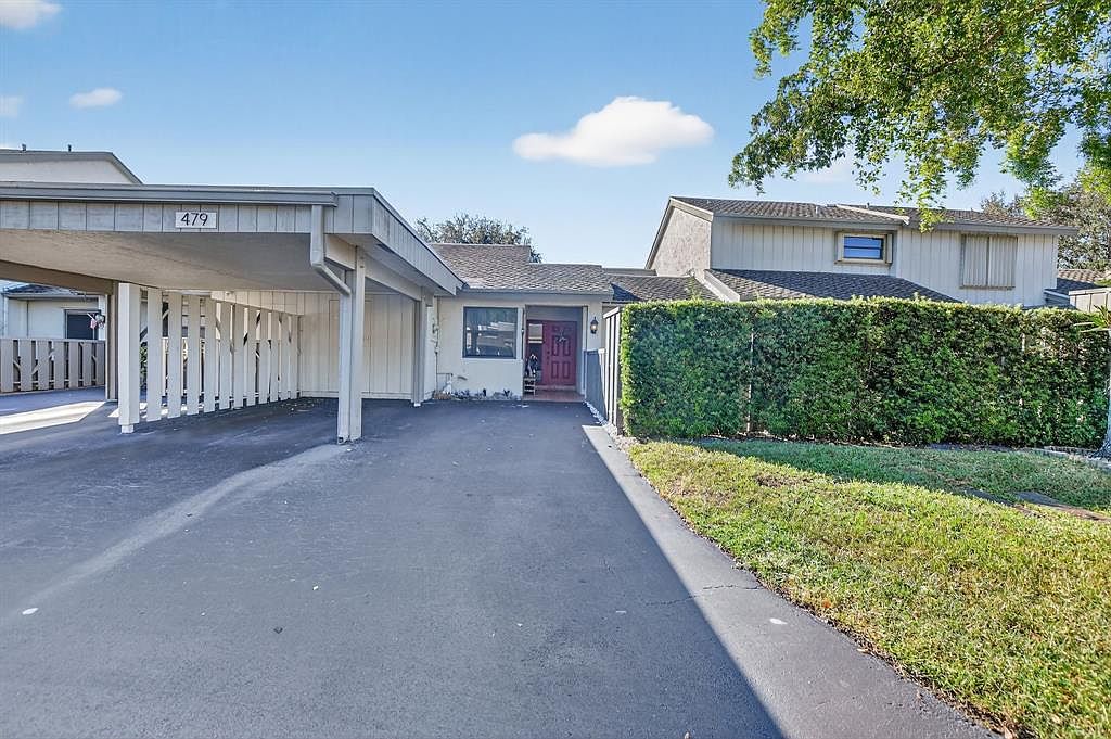 479 Deer Creek Wildwood Lane E