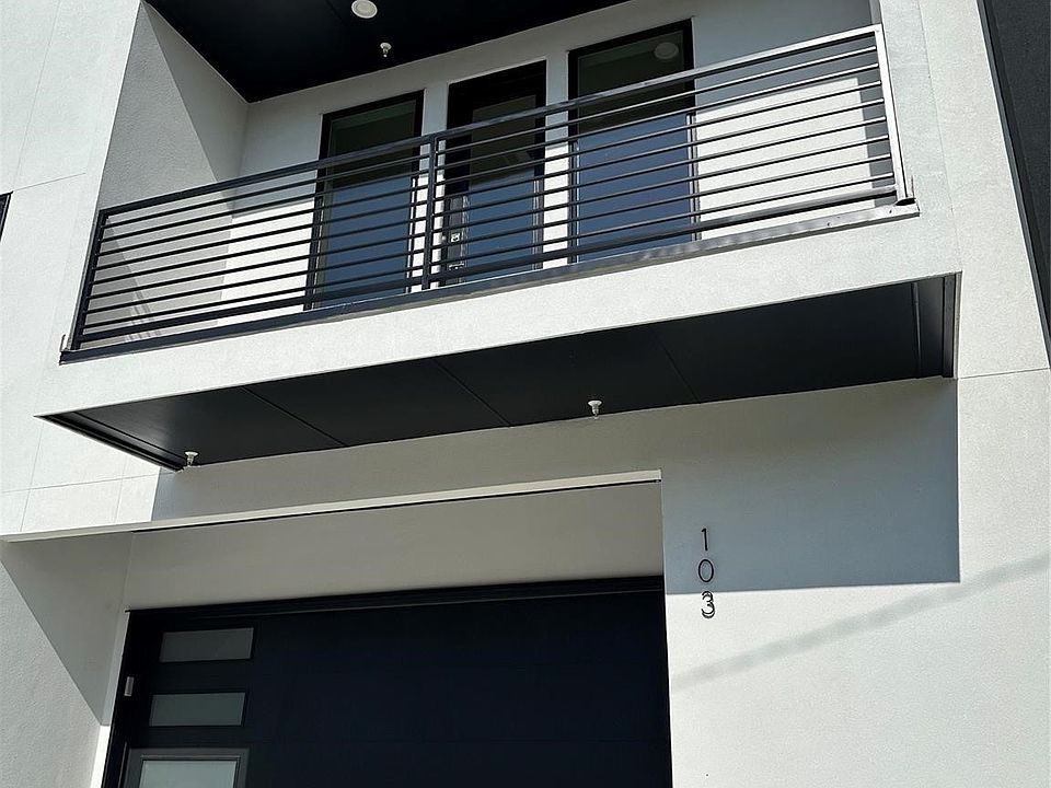 1st image of 4401 Cabell Dr #103