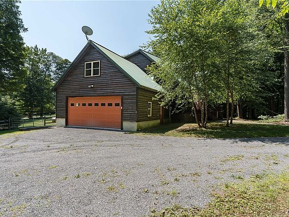 2nd image of 7636 Hiawatha Lake Rd