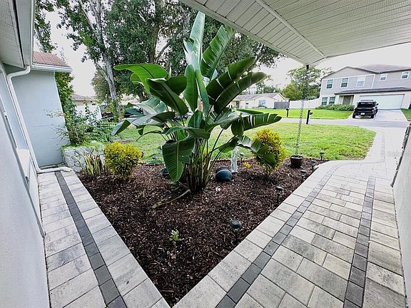 2nd image of 5414 Pillar Ave