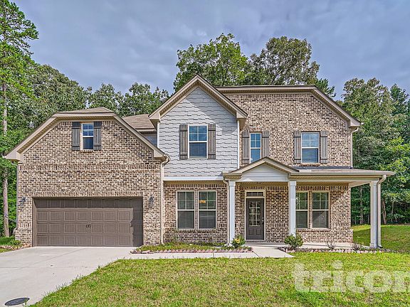 2nd image of 2429 Austin Common Way