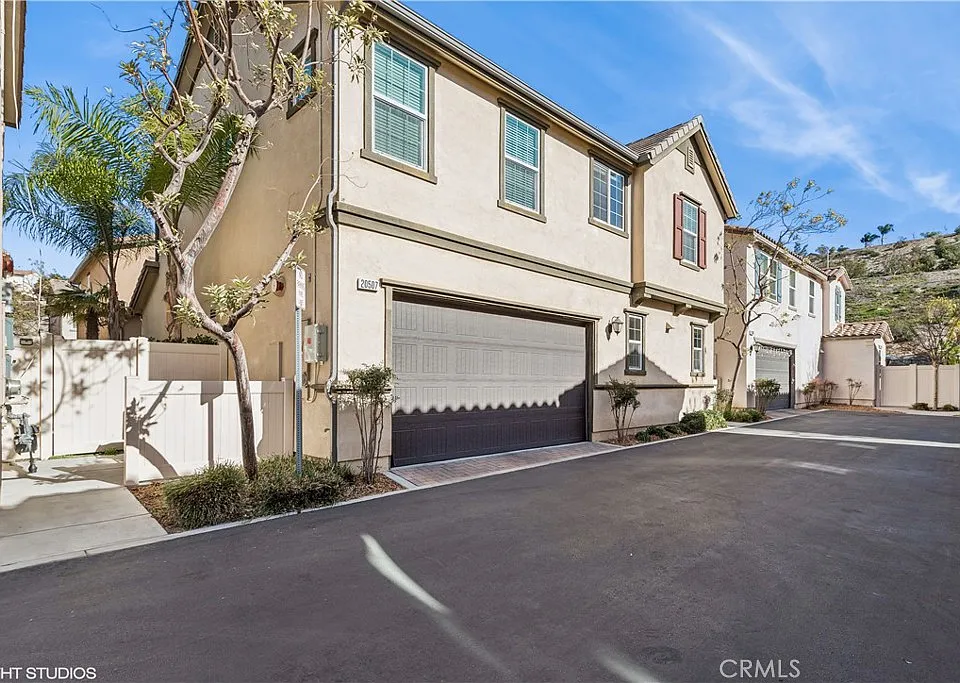20507 Sugarberry Ct
