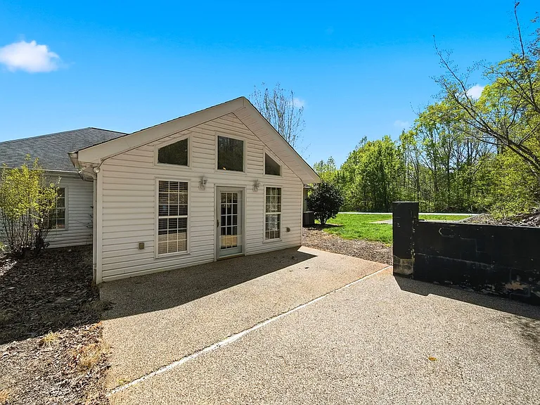1838 Pipers Ridge Cir NW — Photo 15