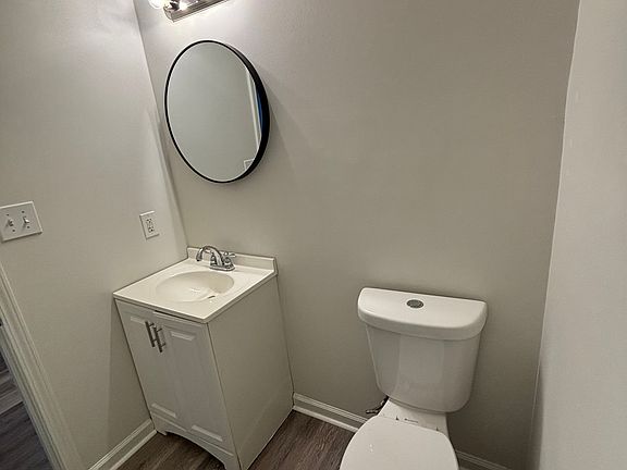 1st floor hall bath