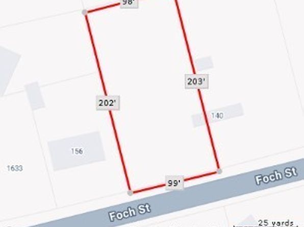 Foch St