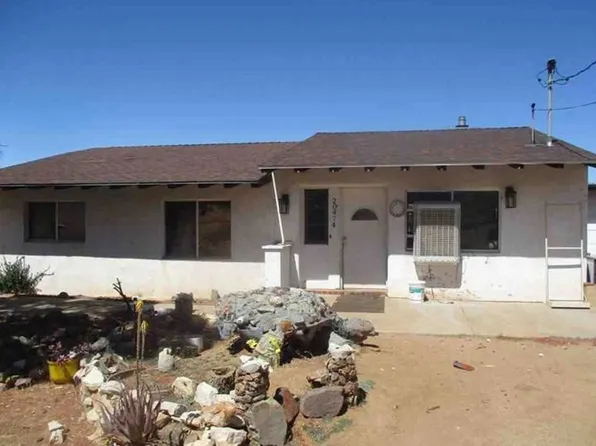 20474 Gemmill Rd, Apple Valley, CA 92308