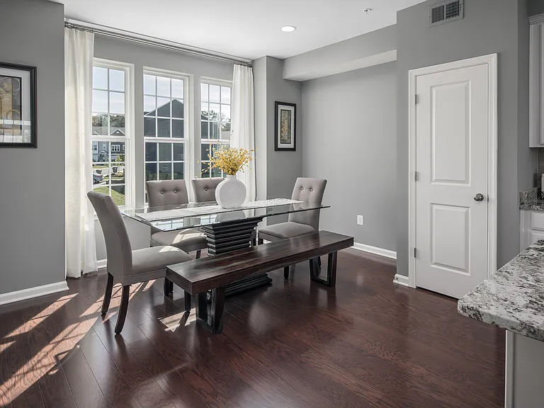 Brookestone — Photo 15