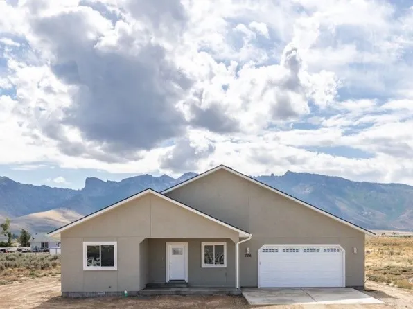 726 Bronco Dr, Spring Creek, NV 89815
