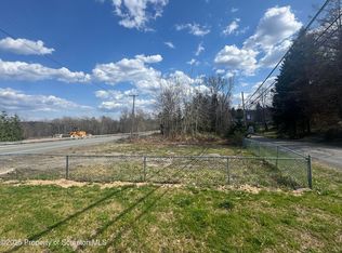 Memorial Dr, Moscow, PA 18444