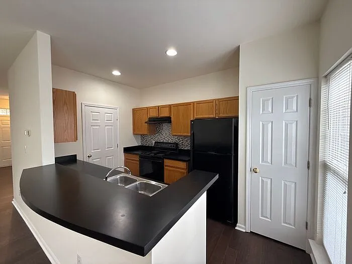 3038 Uxbridge Woods Ct — Photo 6
