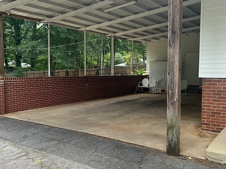 307 Augusta Rd — Photo 19