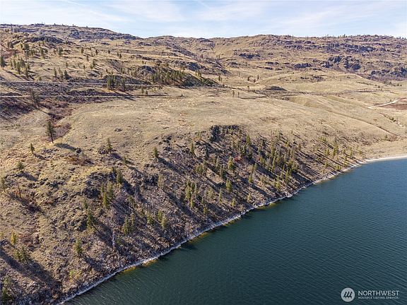 2nd image of 0 Columbia River Road