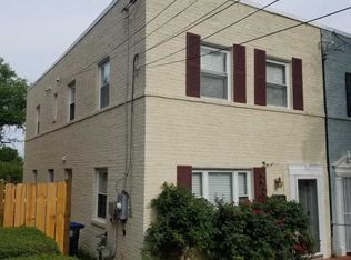 914 46th St NE, Washington, DC 20019