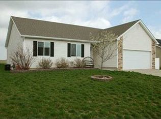 498 Morning Dove Blvd, Pleasant Hill, IA 50327