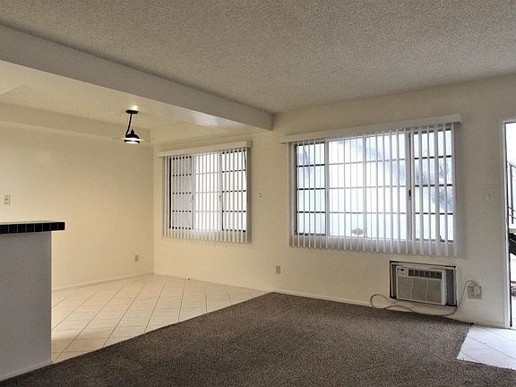 2nd image of 923 N San Antonio Ave APT C