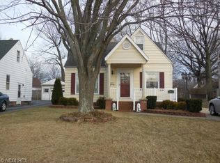28514 Lake Shore Blvd, Willowick, OH